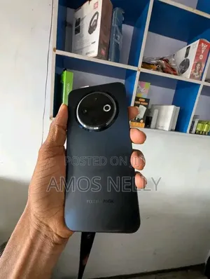 Tecno Spark 30C 128 GB Black