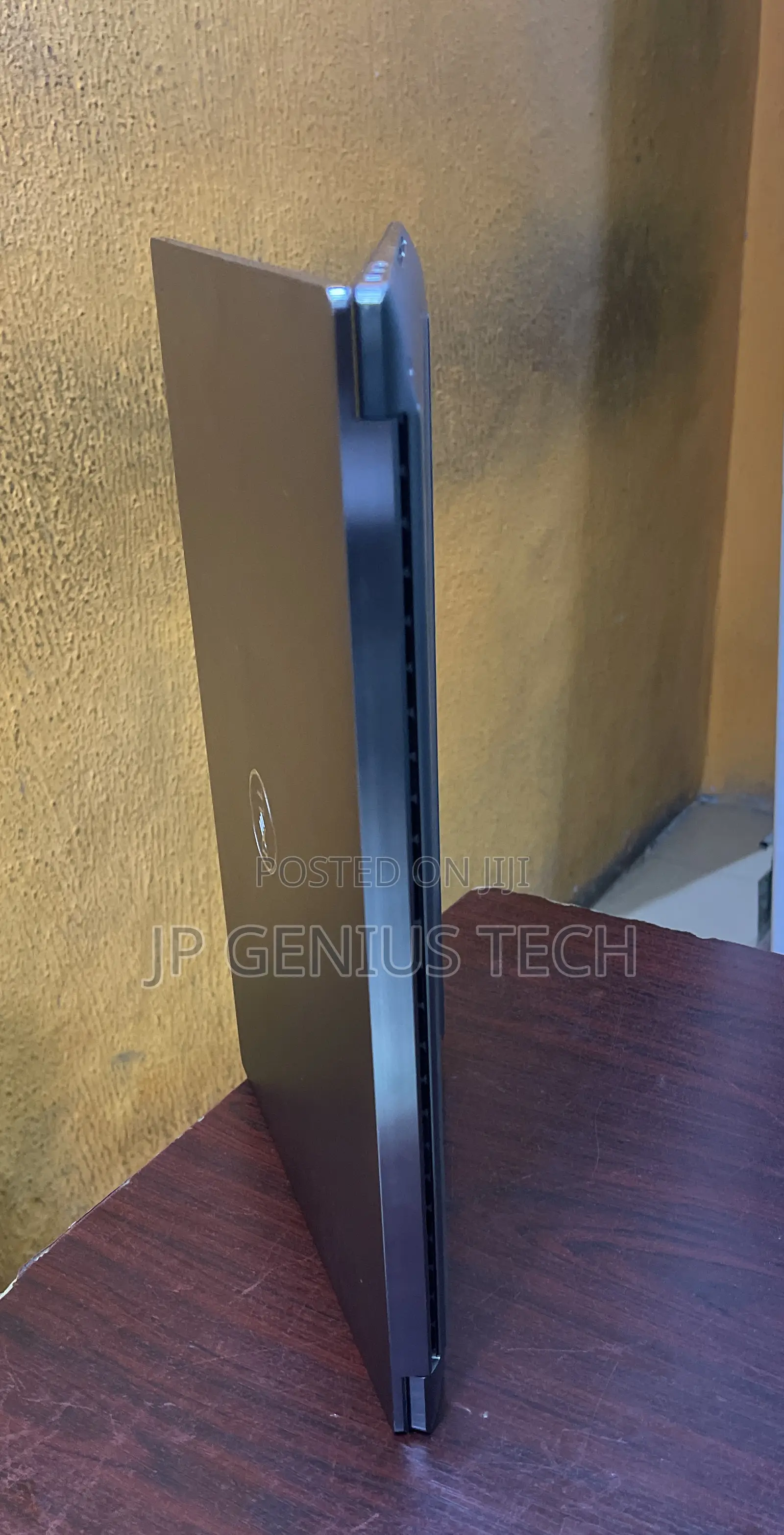 Laptop Dell Precision 5550 16GB Intel Core i7 SSD 512GB