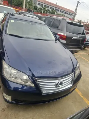 Lexus ES 2012 Blue