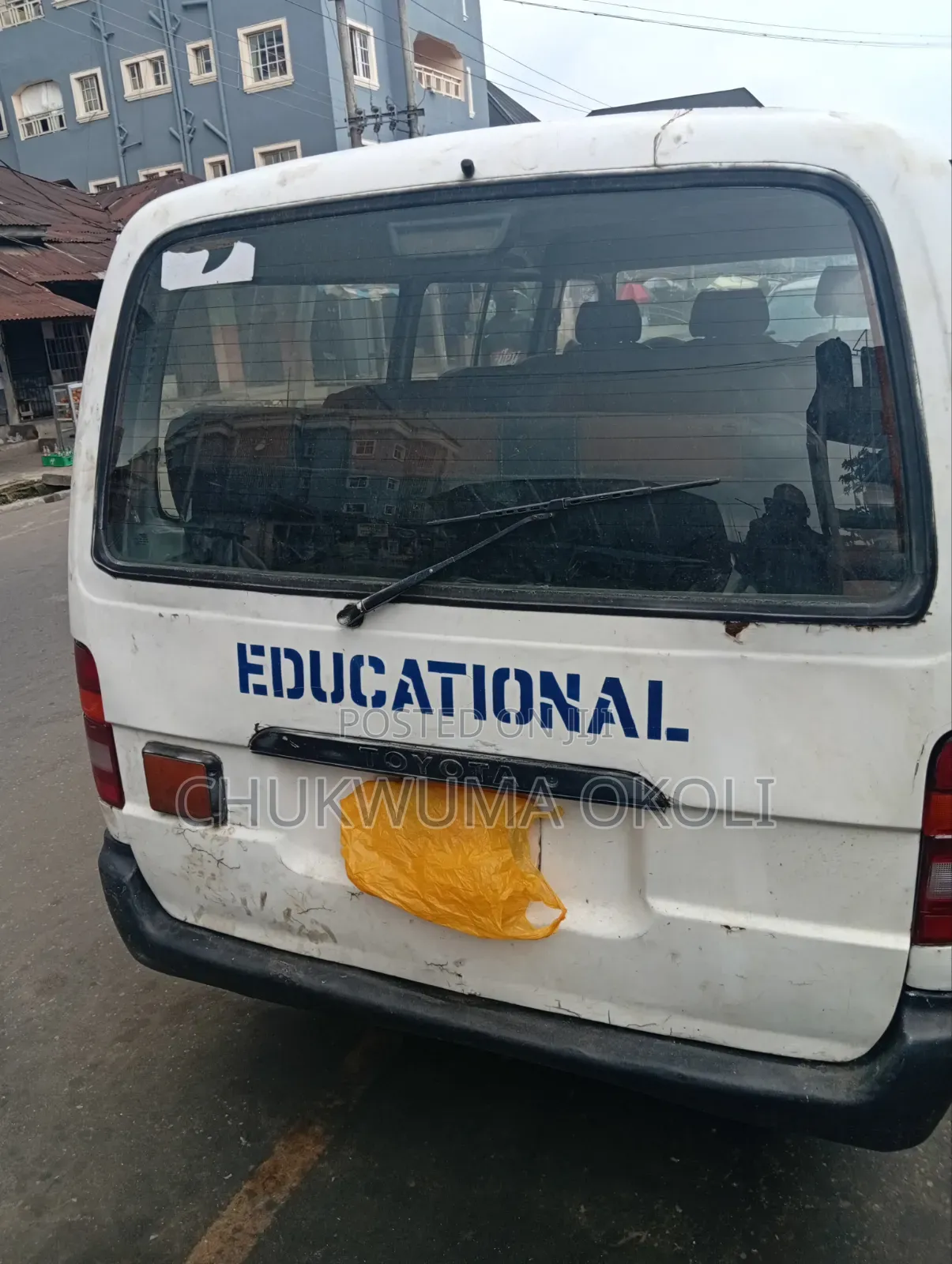 Toyota HiAce 1998 White