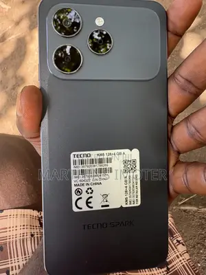 Tecno Spark 40 128 GB Black