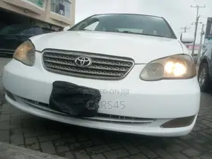 Toyota Corolla 2006 White
