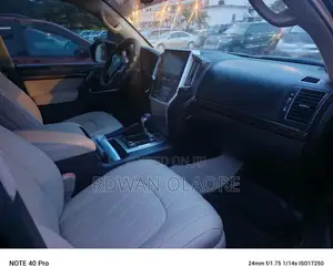 Toyota Land Cruiser Prado 2024 Matt Black