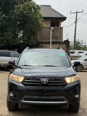 Toyota Highlander 2013 Black