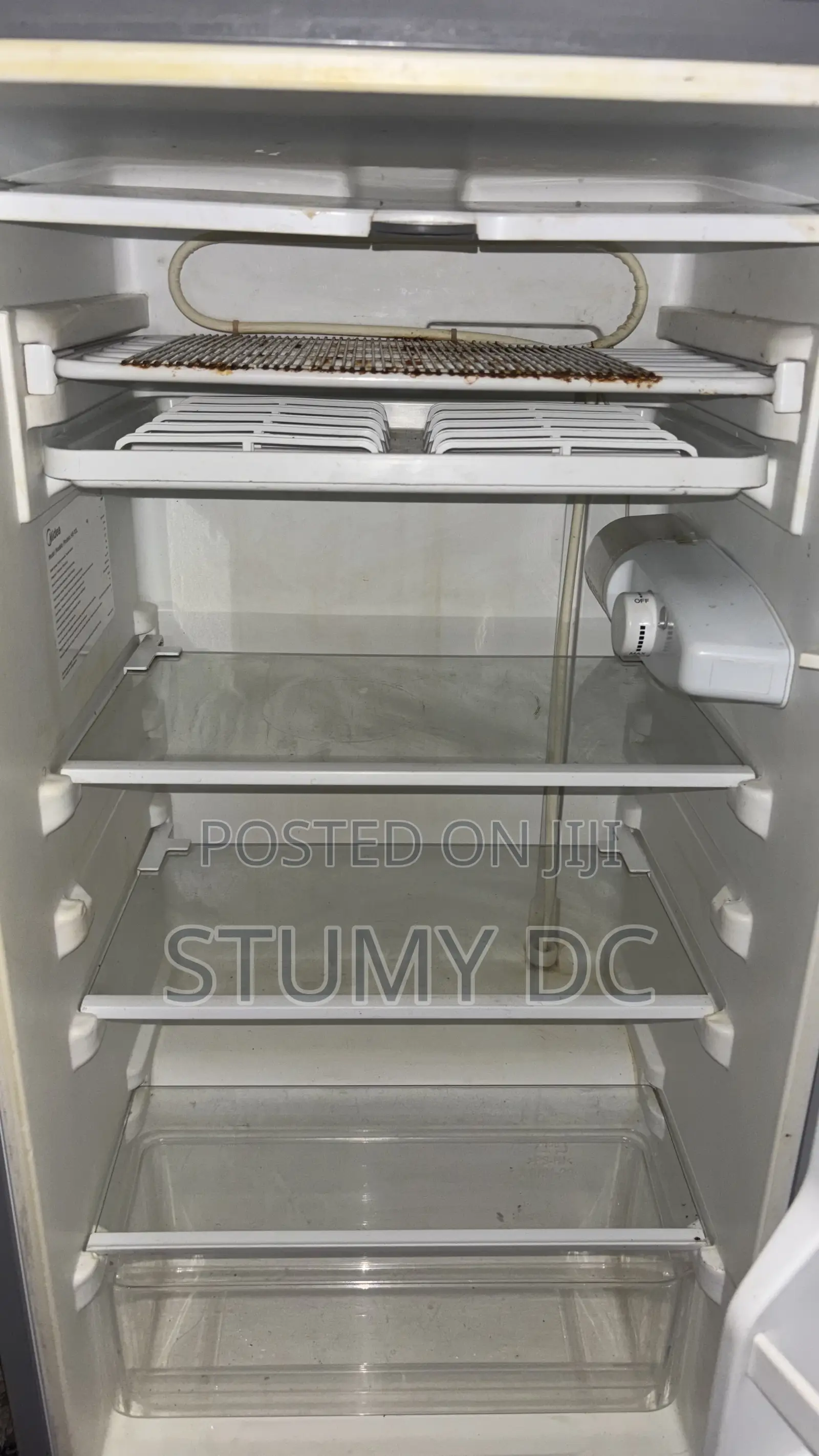 Single Door Refrigerator Akute