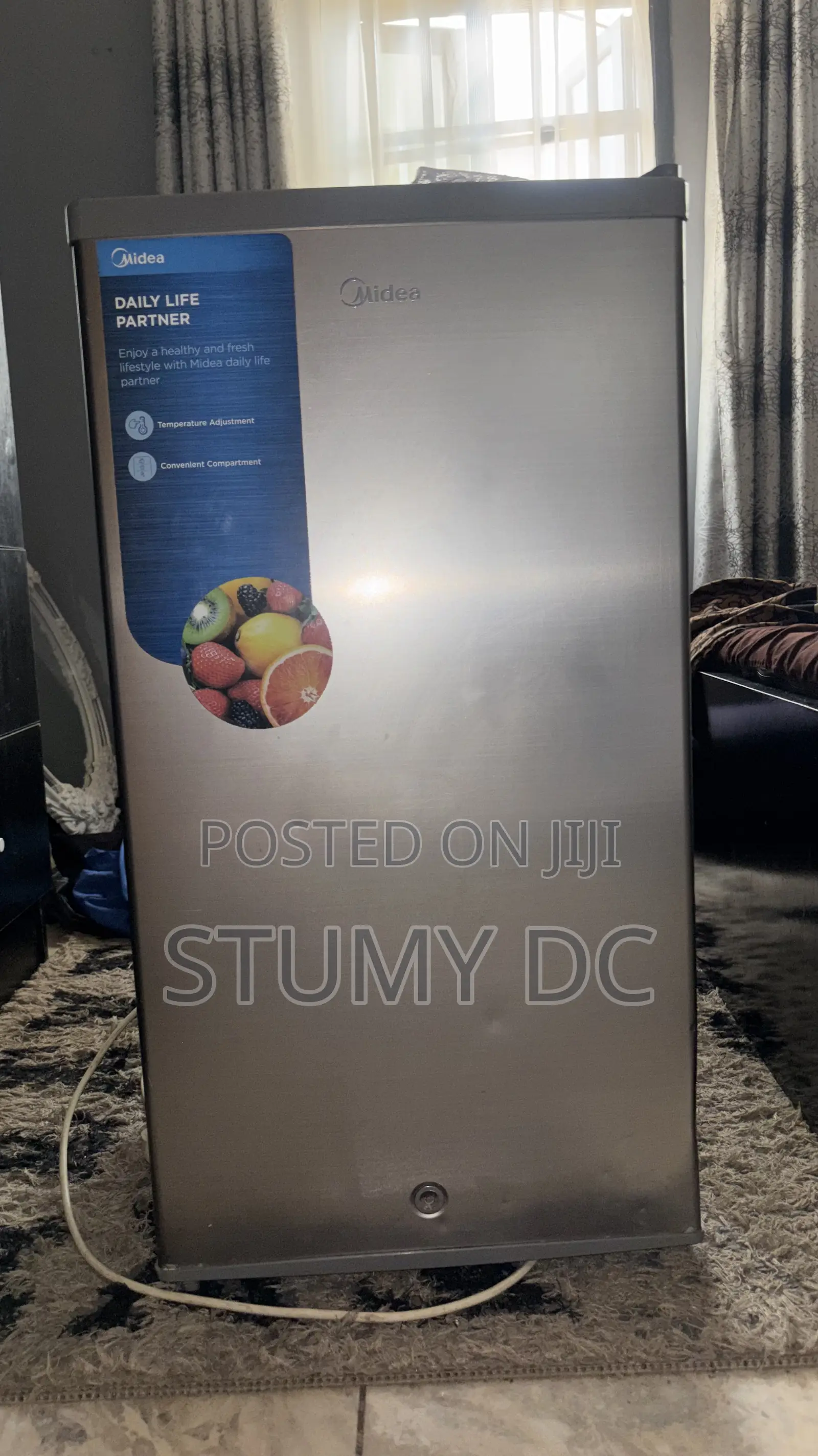 Single Door Refrigerator Akute