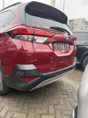 Toyota Rush 2022 Red