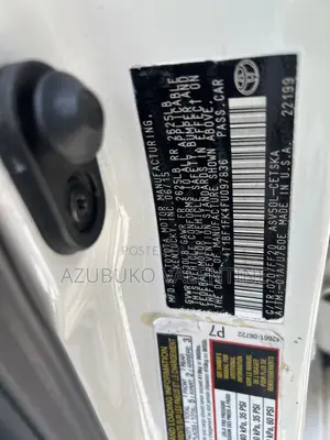 Toyota Camry SE 4dr Sedan (2.5L 4cyl 6A) 2016 White
