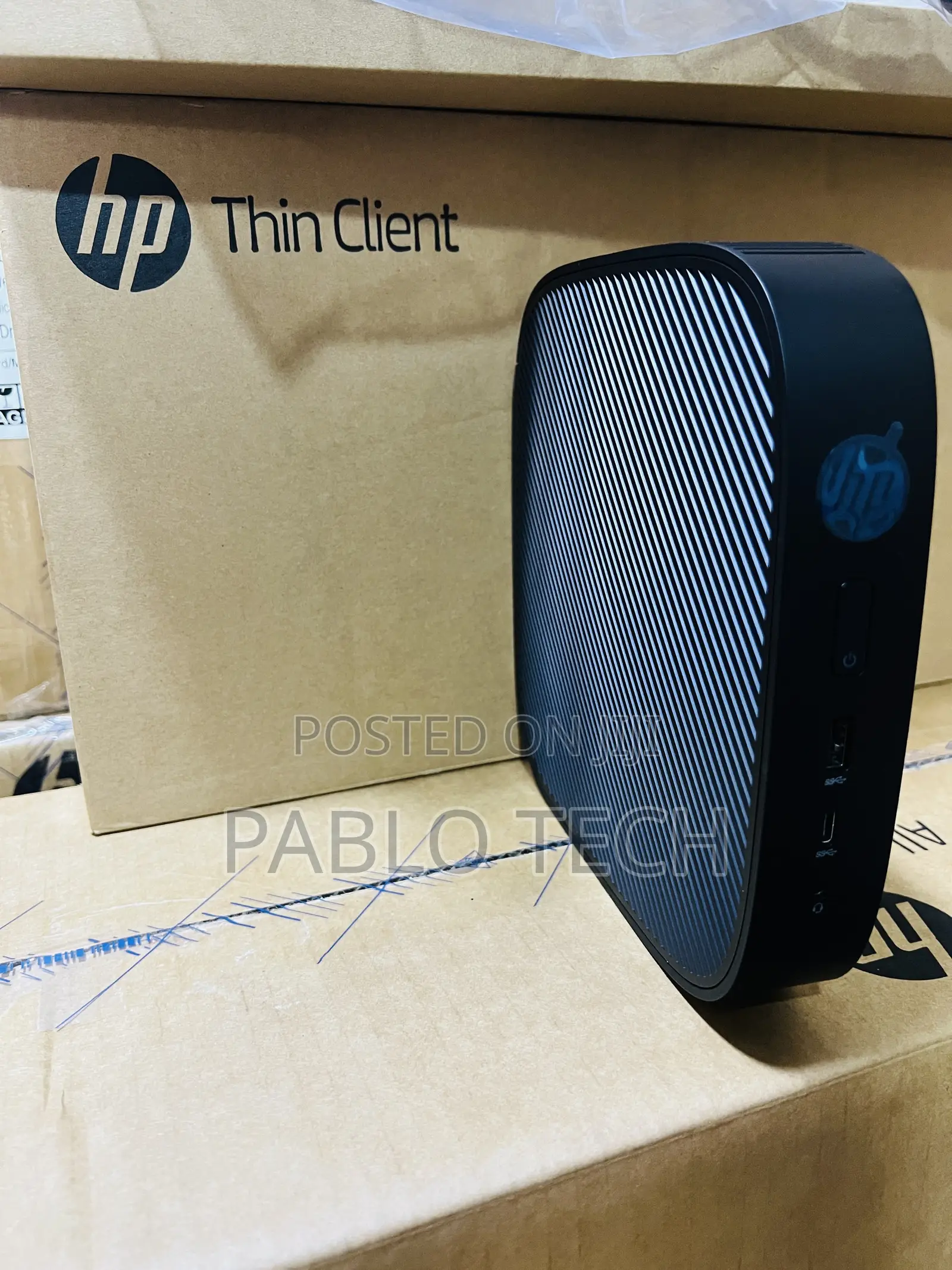 New Desktop Computer HP t530 4GB AMD SSD 128GB