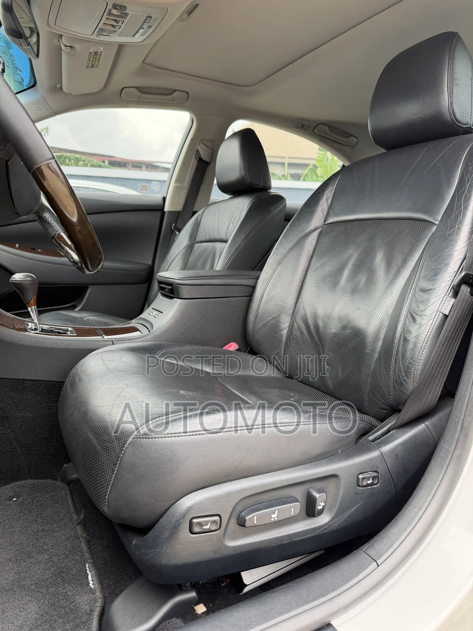 Lexus ES 350 2012 White