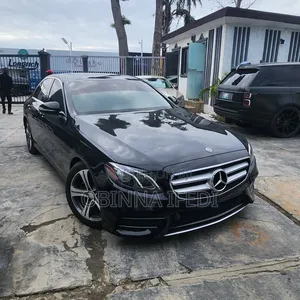Mercedes-Benz E300 2018 Black