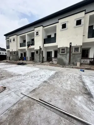 2bdrm Duplex in Ameachi Estate, East West Road for rent