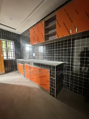 2bdrm Duplex in Ameachi Estate, East West Road for rent