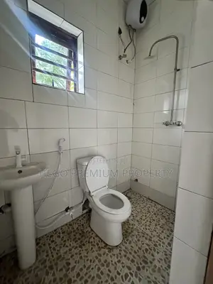 2bdrm Duplex in Ameachi Estate, East West Road for rent