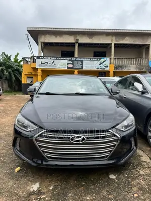 Hyundai Elantra Limited Sedan FWD (1.8L 4cyl 6A) 2016 Black