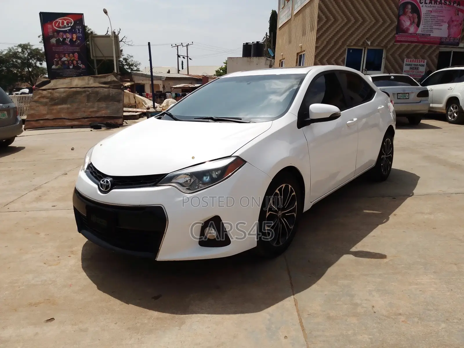 Toyota Corolla 2015 White