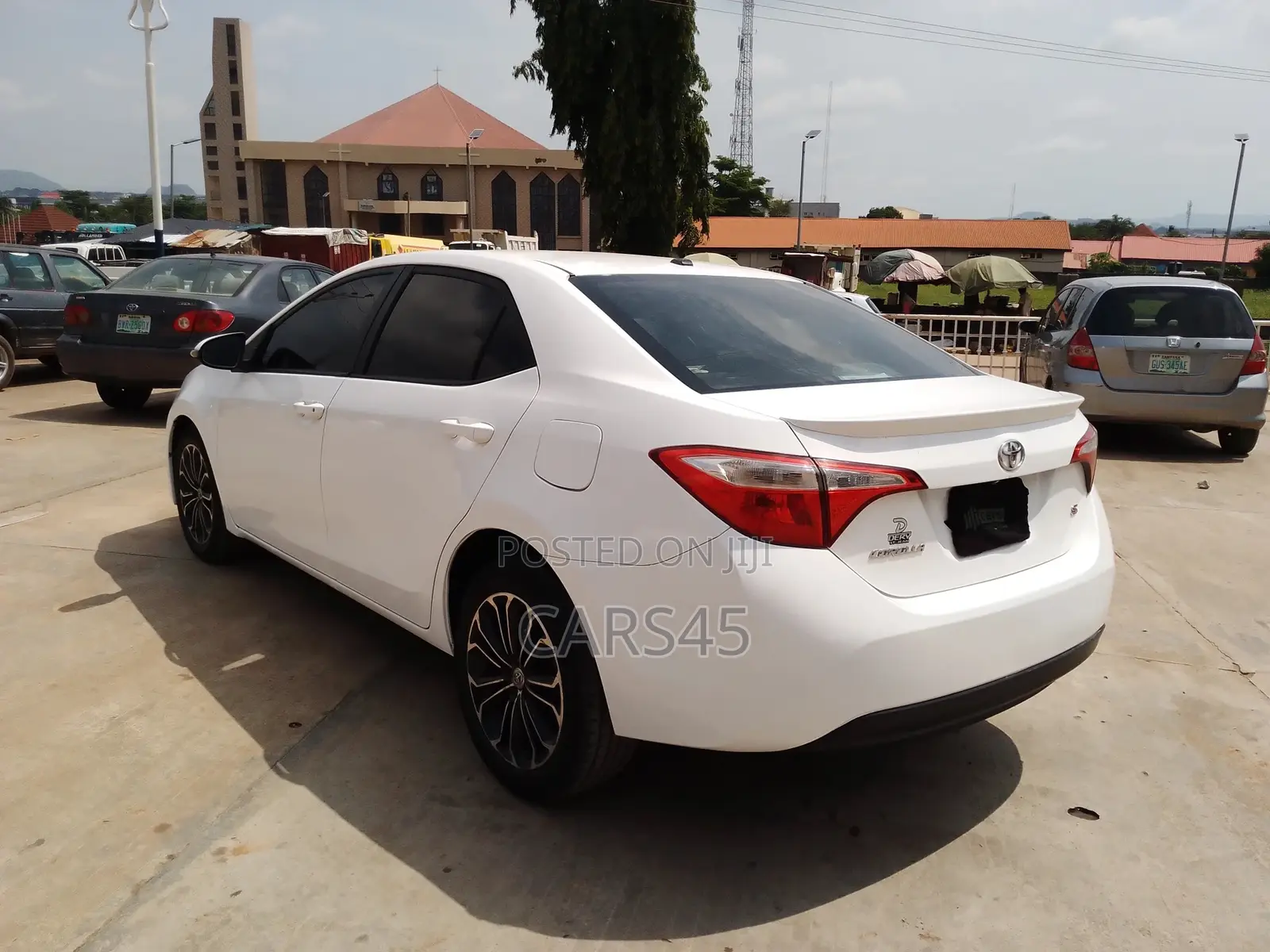 Toyota Corolla 2015 White