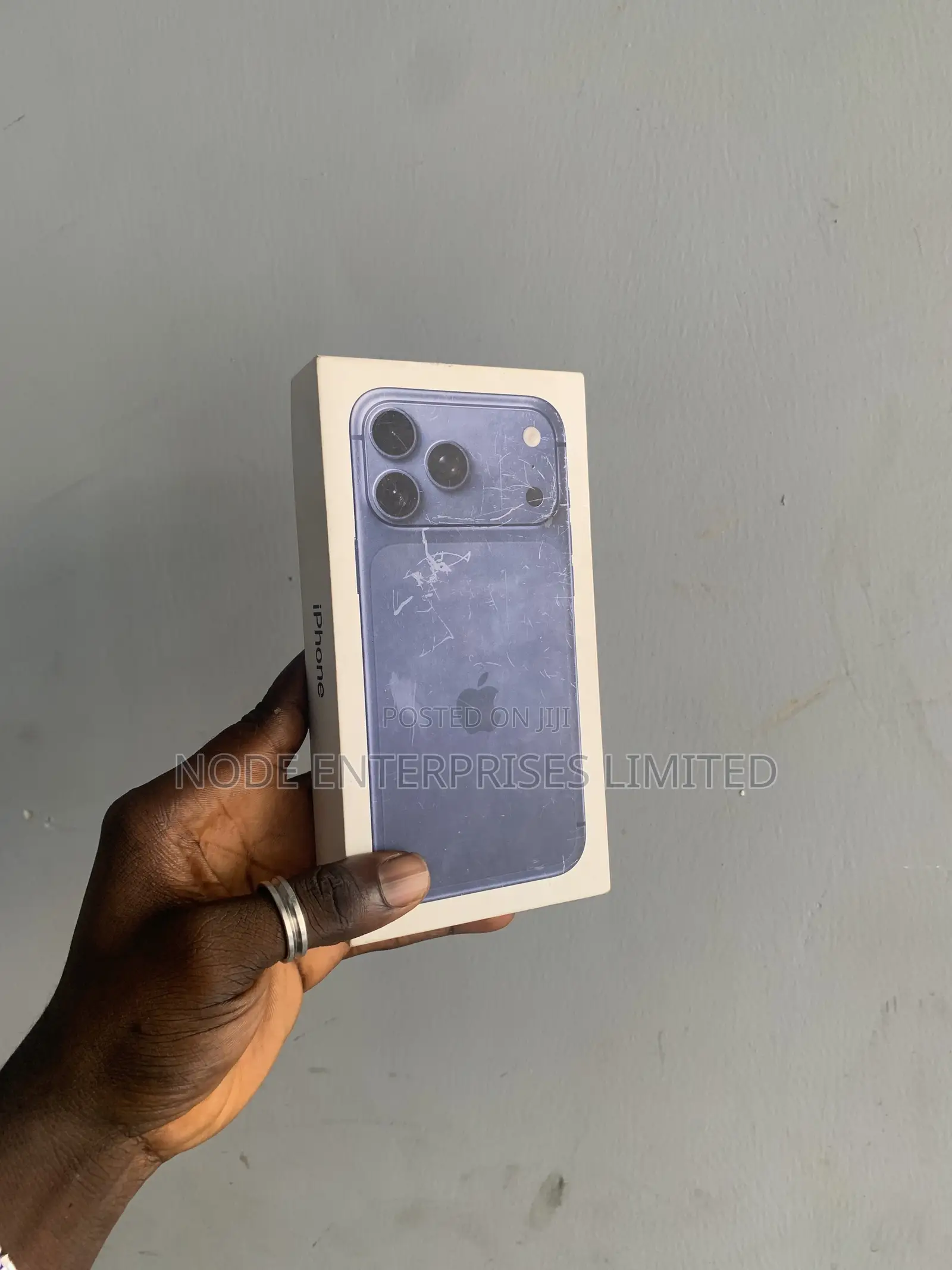 New Apple iPhone 17 Pro 256 GB Blue