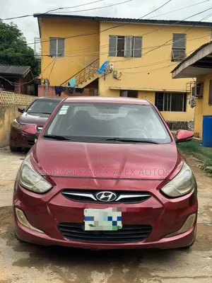 Hyundai Accent 2012 Burgundy