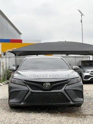 Toyota Camry XSE V6 FWD (3.5L 6cyl 8AM) 2018 Black