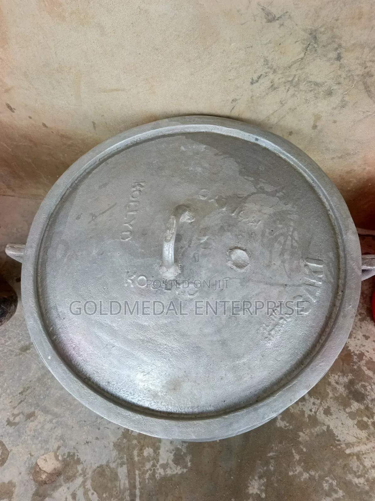 Big Iron-Casted Pot