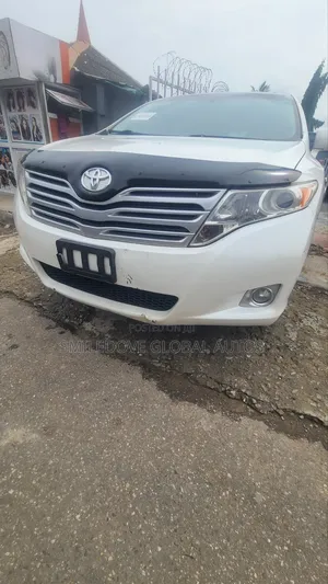 Toyota Venza 2010 White