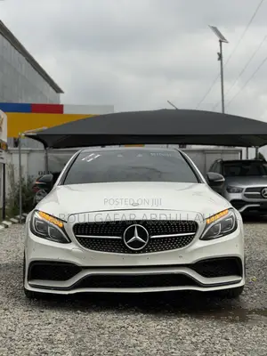 Mercedes-Benz C450 2016 White