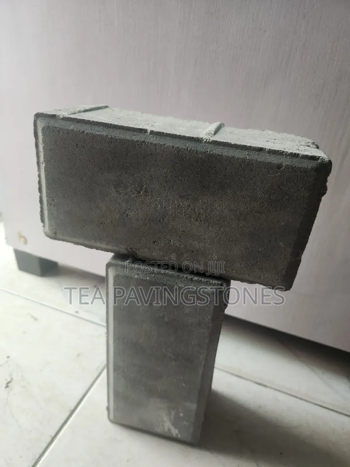Size 8 Paving Stone/ Interlocks