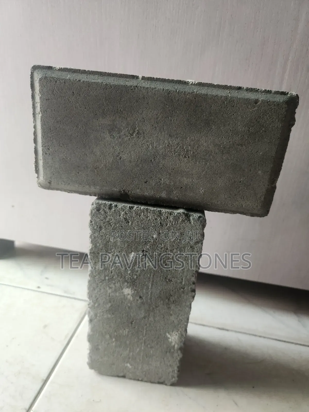 Size 8 Paving Stone/ Interlocks