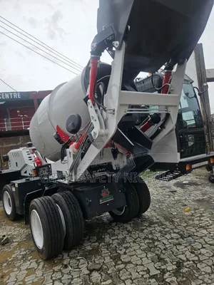 Oceanic 4cubic Mobile Selfload Concrete Mixer