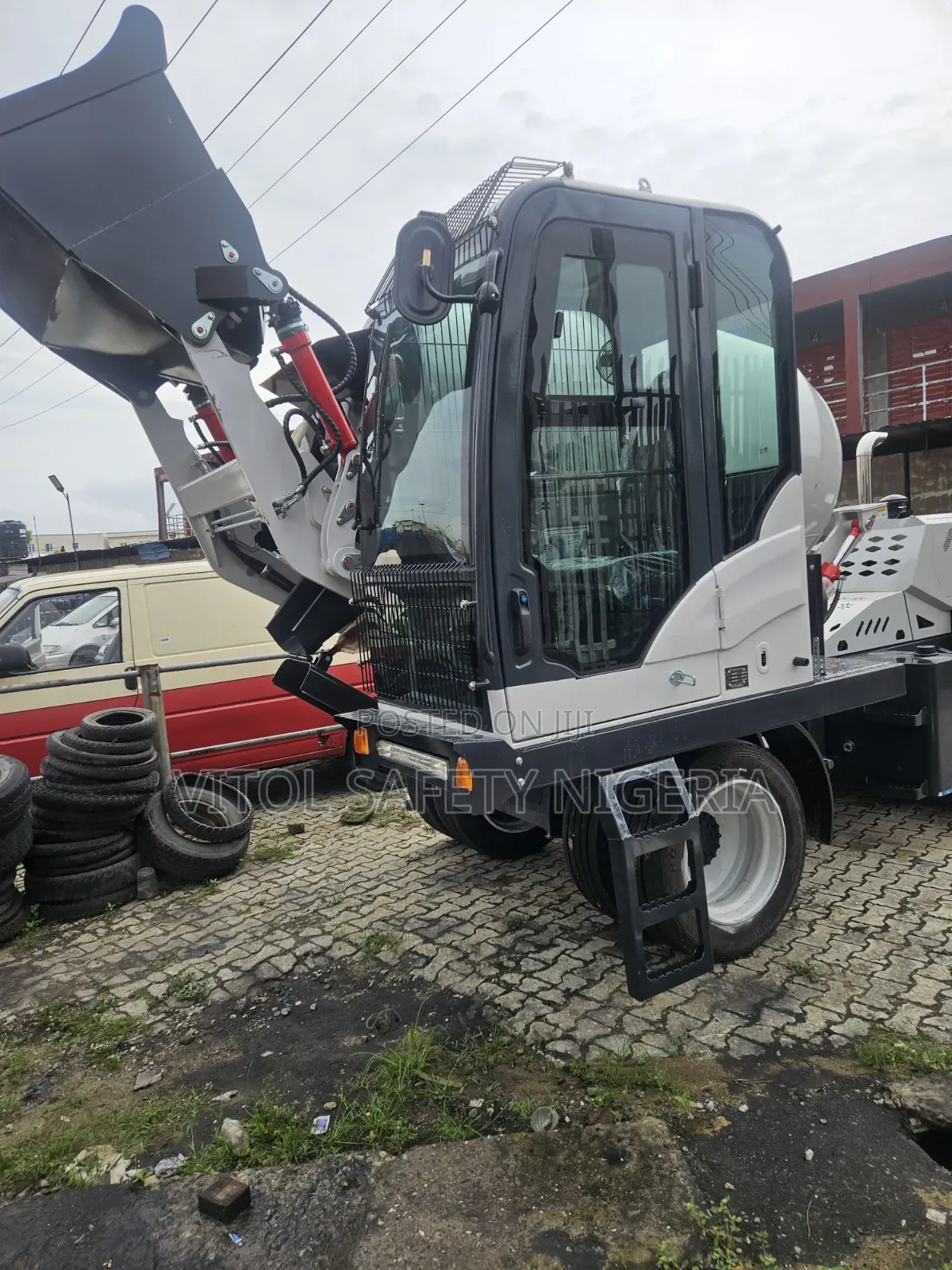 Oceanic 4cubic Mobile Selfload Concrete Mixer