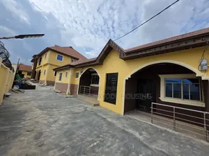 2bdrm Block of Flats in Harmony Estate, Eleyele for sale