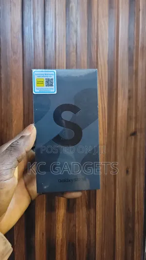 New Samsung Galaxy S22 5G 128 GB Black