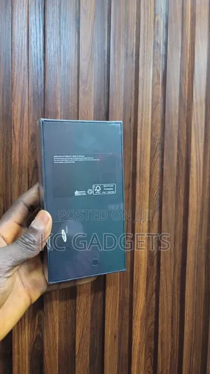 New Samsung Galaxy S21 5G 256 GB Purple