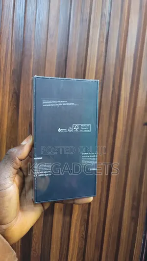 New Samsung Galaxy S21 5G 128 GB Black
