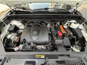 Toyota Highlander 2022 White