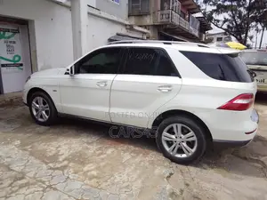 Mercedes-Benz M Class 2012 White