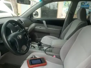 Toyota Highlander 2009 White