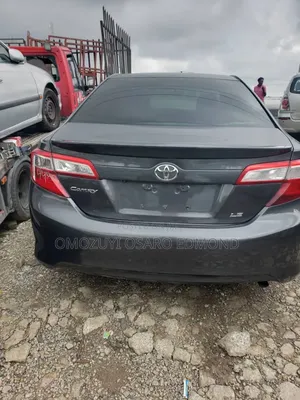 Toyota Camry 2014 Gray