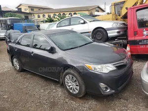 Toyota Camry 2014 Gray
