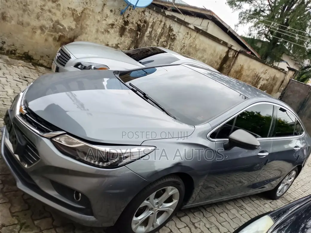 Chevrolet Cruze LT Auto 2017 Gray