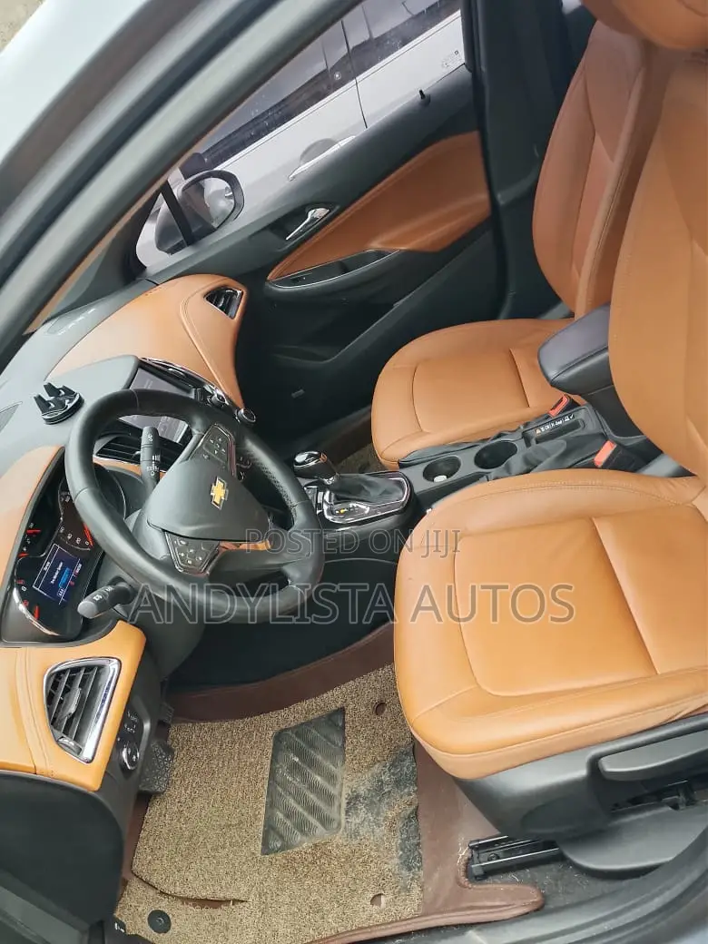 Chevrolet Cruze LT Auto 2017 Gray