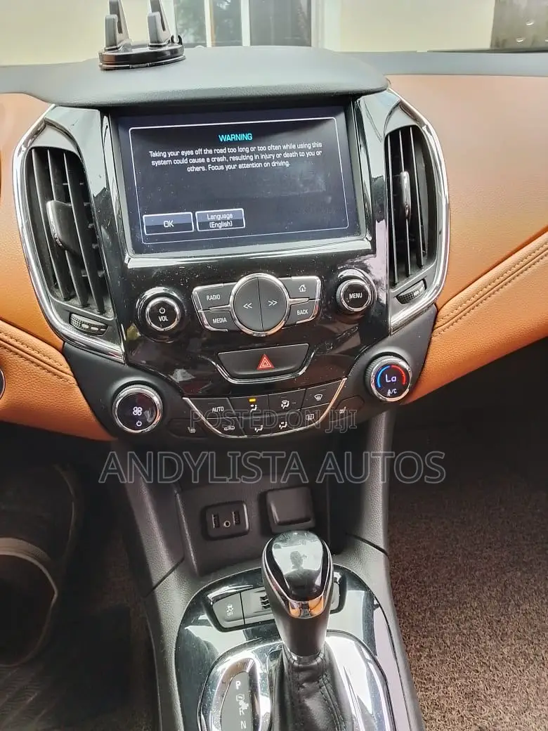 Chevrolet Cruze LT Auto 2017 Gray