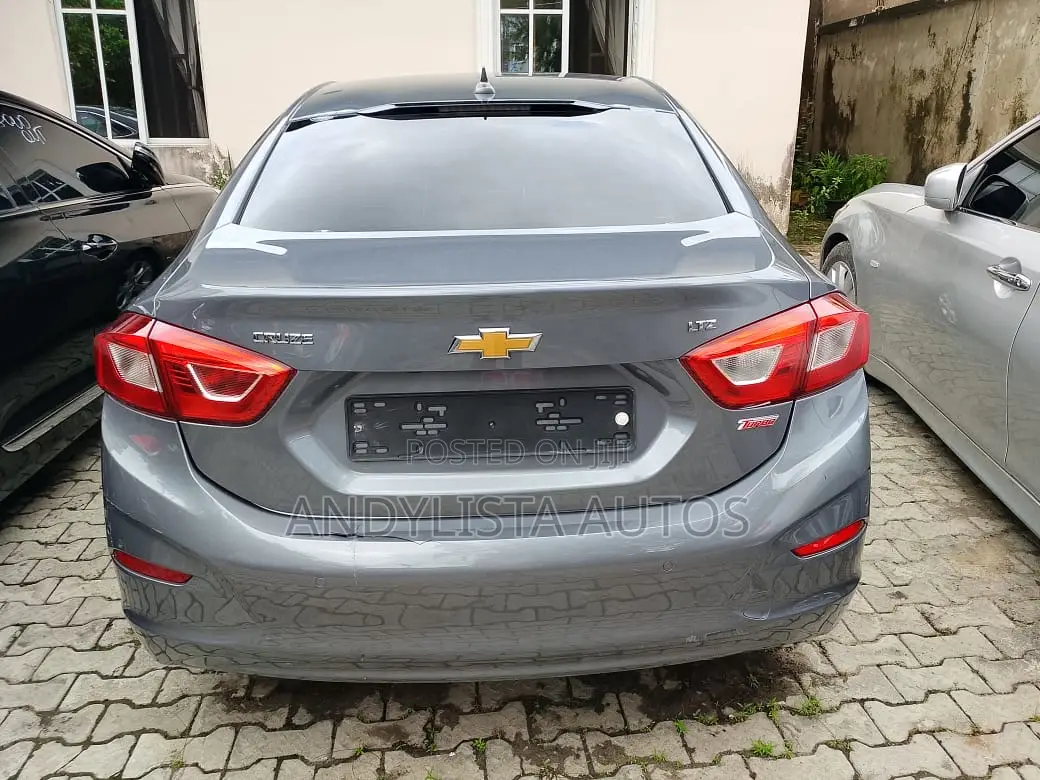 Chevrolet Cruze LT Auto 2017 Gray