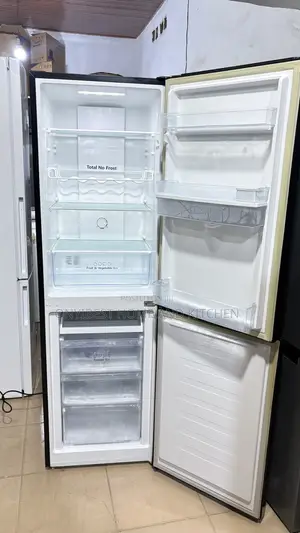 Hisense Double Door Refrigerator With Water Dispenser