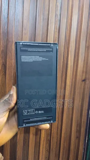 New Samsung Galaxy Z Flip5 256 GB Green