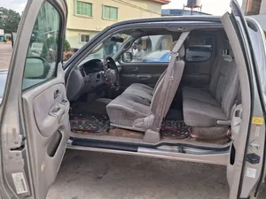 Toyota Tundra 2004 Gray