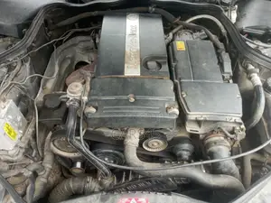 Mercedes-Benz E200 2002 Blue