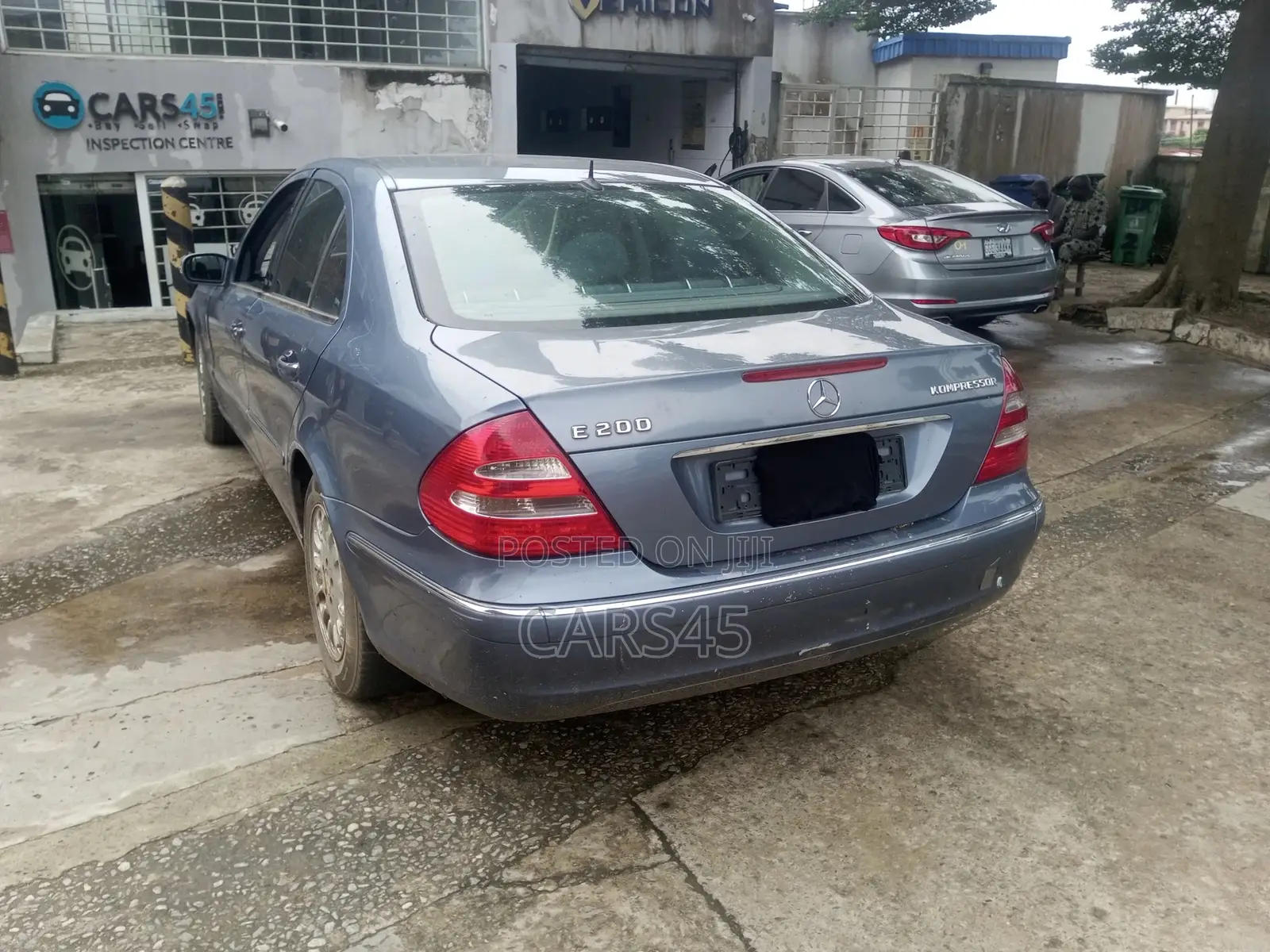 Mercedes-Benz E200 2002 Blue