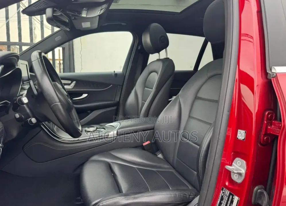 Mercedes-Benz GLC-Class 2018 Red